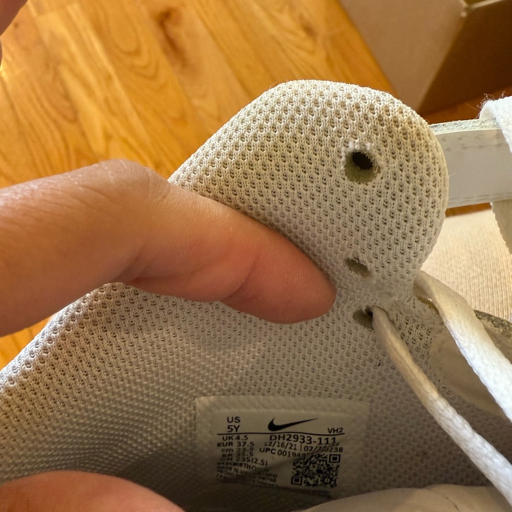 Nike Kids White Mesh Sneakers